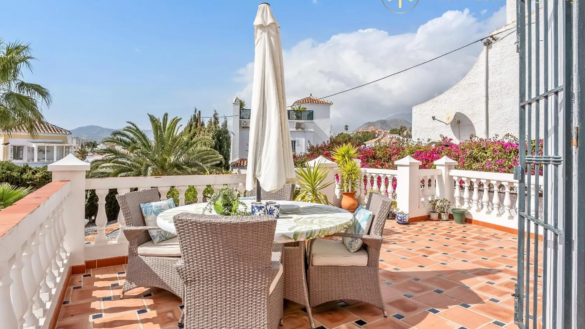 Holiday home Chic Retreat With A Spacious Garden, Near Burriana Beach Nerja
